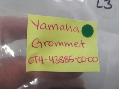 NEW OEM (LOT OF 3) 6T4-43885-00-00 Yamaha Grommet 0810