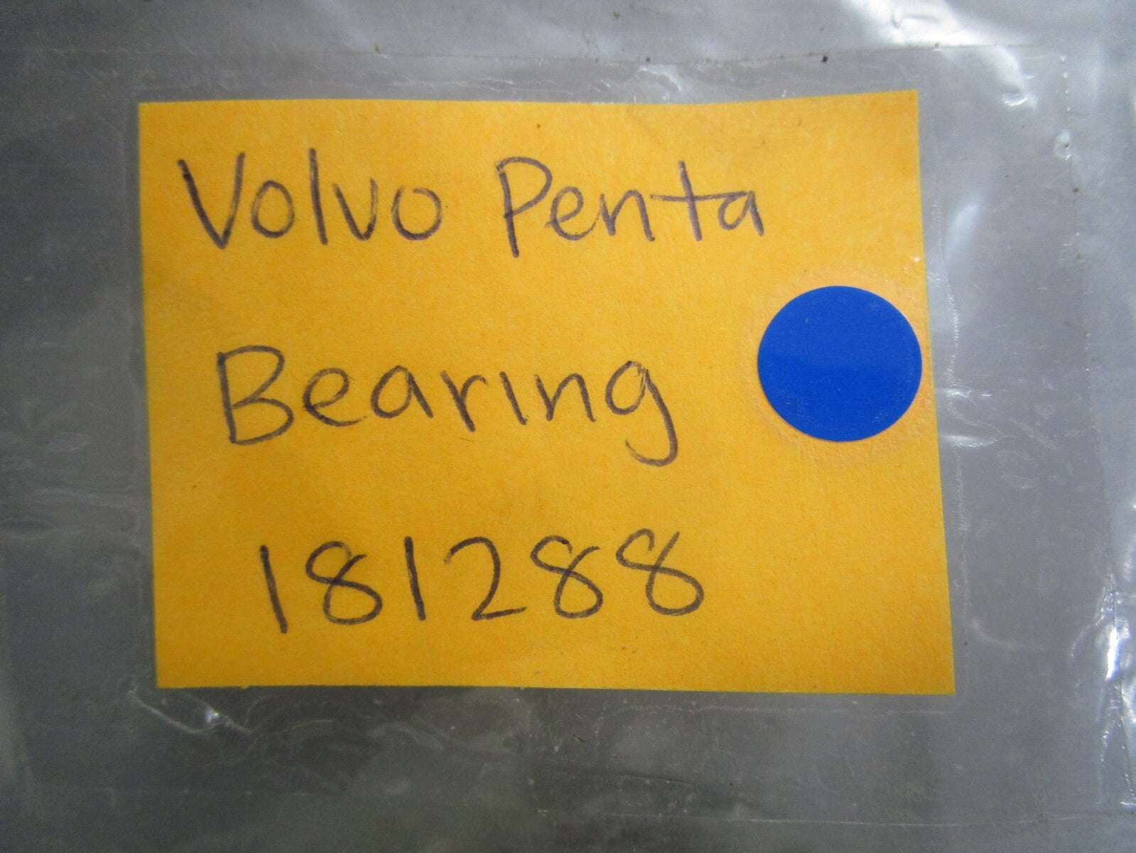*NEW OEM* 0820 Volvo Penta Bearing 181288