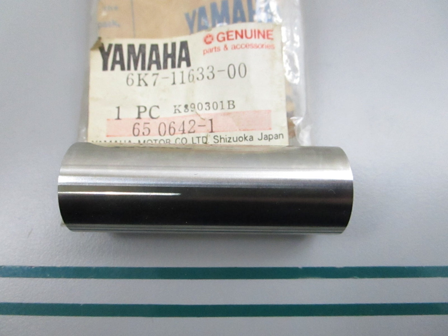 NEW OEM 6K7-11633-00-00 Yamaha Piston Pin 0810