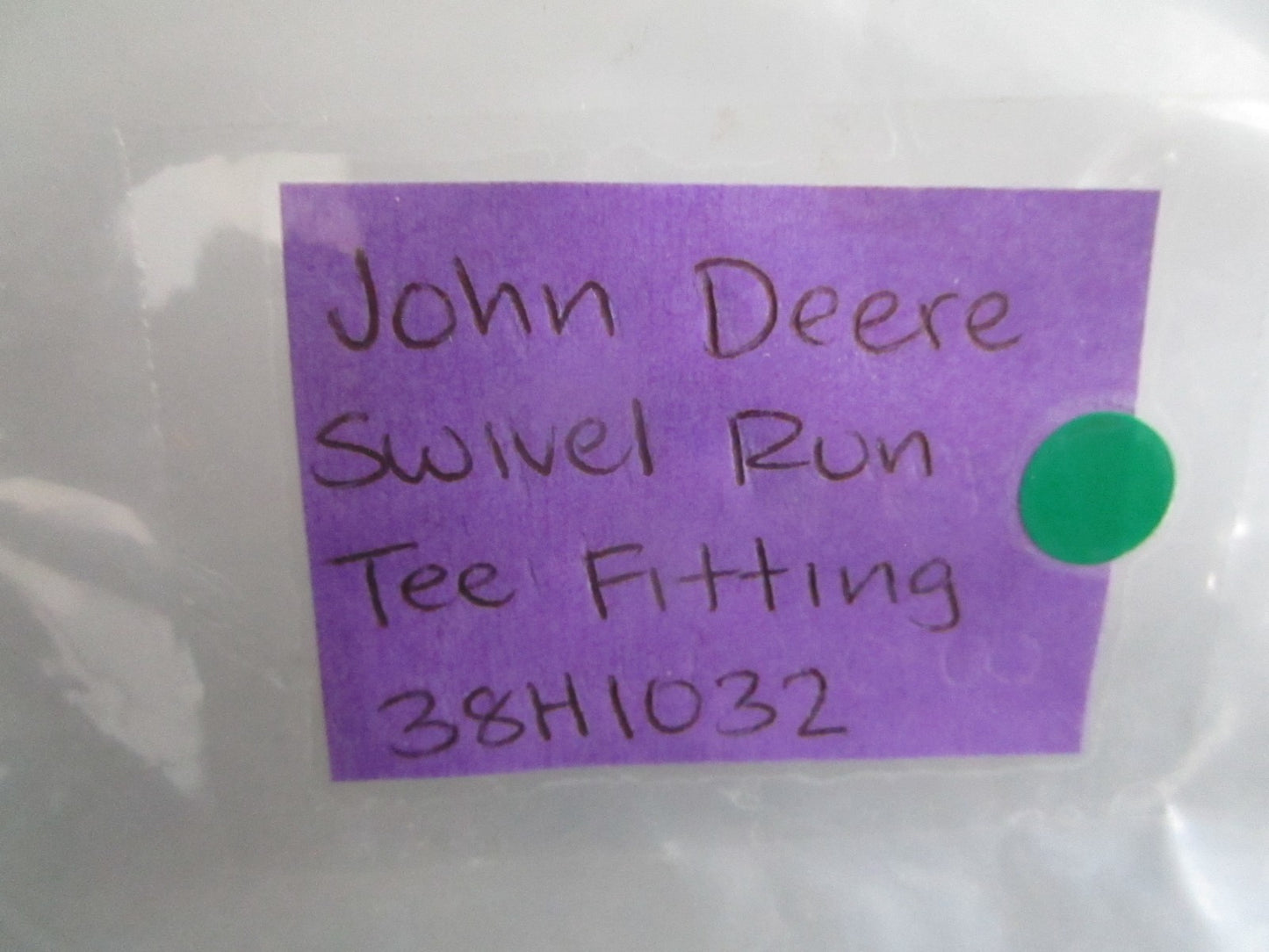 NEW OEM 38H1032 John Deere Swivel Run Tee Fitting 0820