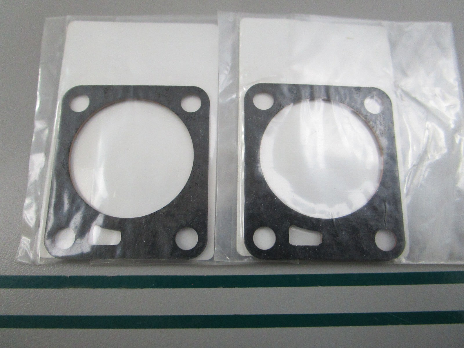 NEW OEM (LOT OF 2) 3C8-04028-0 3C8040280 Tohatsu Packing Body 0810