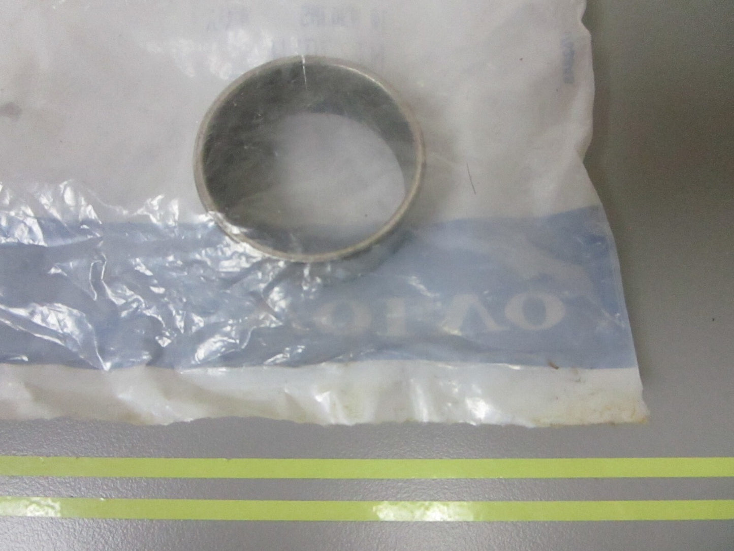 *NEW OEM* 0810 Volvo Penta Bushing 872756