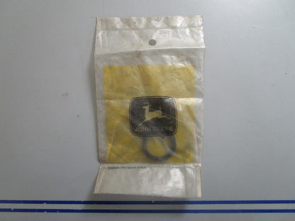 *NEW OEM* 0810 John Deere Oil Seal T22101