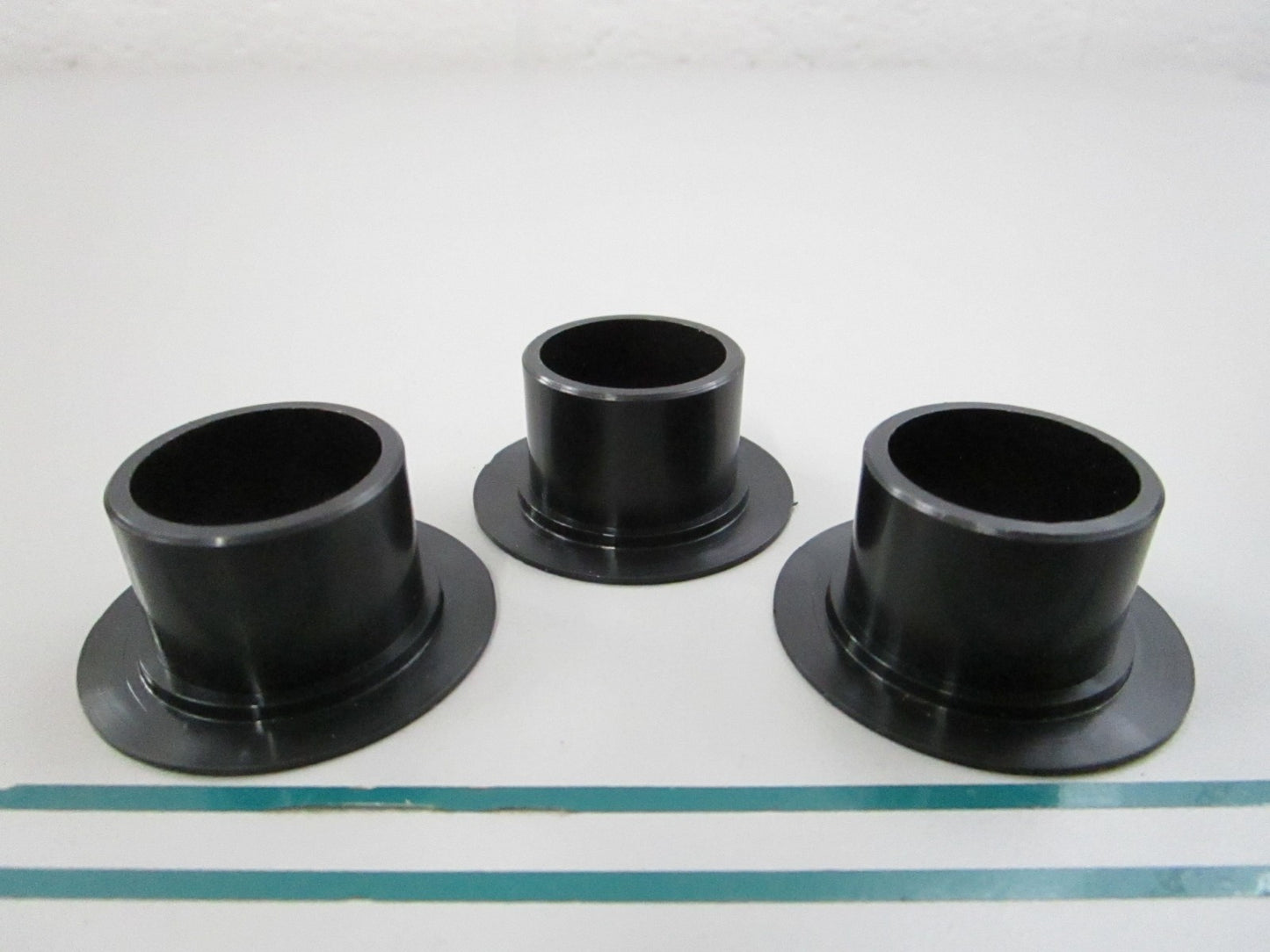NEW OEM (LOT OF 3) 832820 Volvo Penta Bushing 0810
