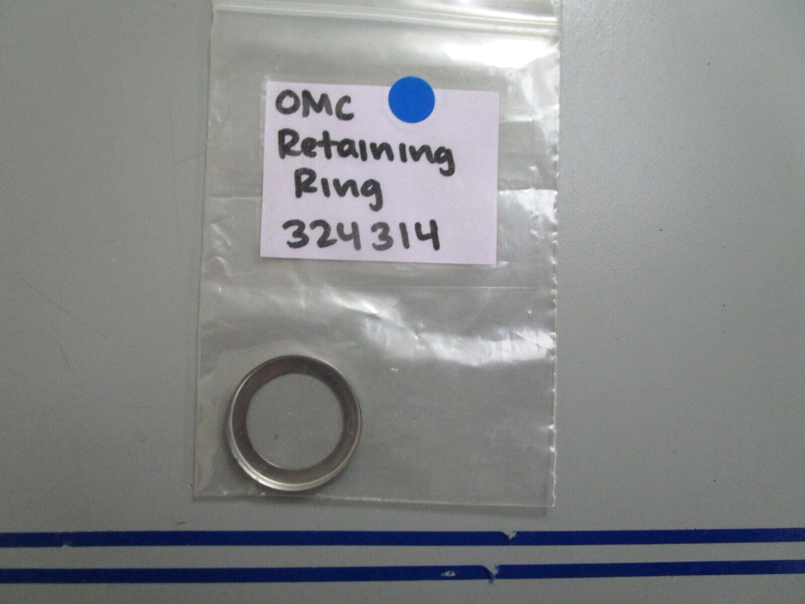 *NEW OEM* 0810 OMC Johnson Evinrude Retaining Ring 324314 0324314
