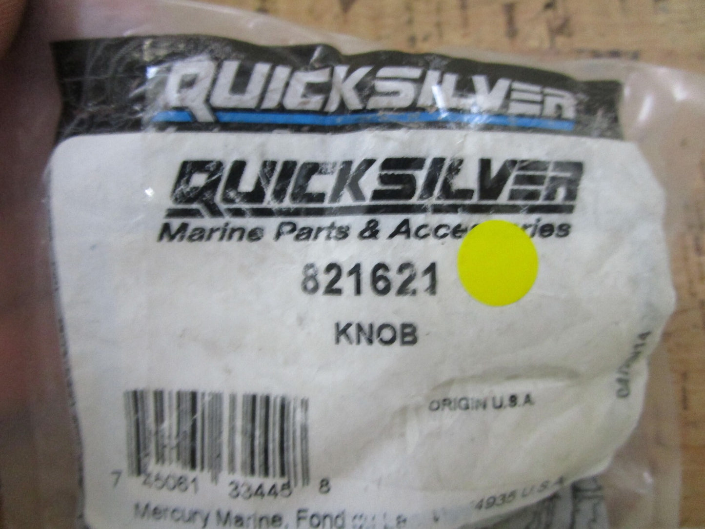 *NEW OEM* 0750 Mercury Quicksilver KNOB 821621