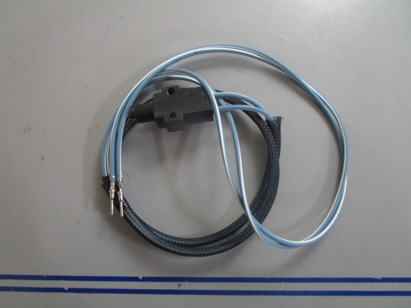 *NEW OEM* 0810 OMC Johnson Evinrude Limit Switch Assembly 586405 0586405