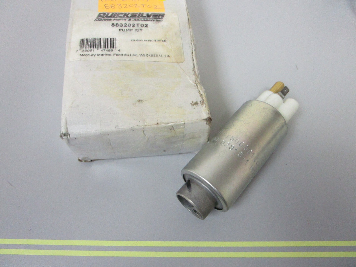 *NEW OEM* 0720 Mercury Quicksilver Fuel Pump 883202T02
