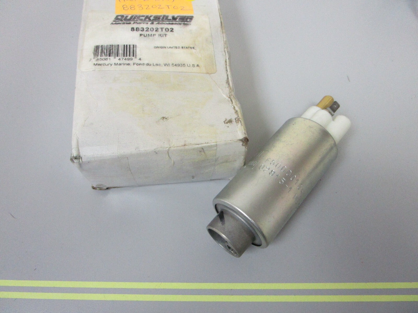 *NEW OEM* 0720 Mercury Quicksilver Fuel Pump 883202T02