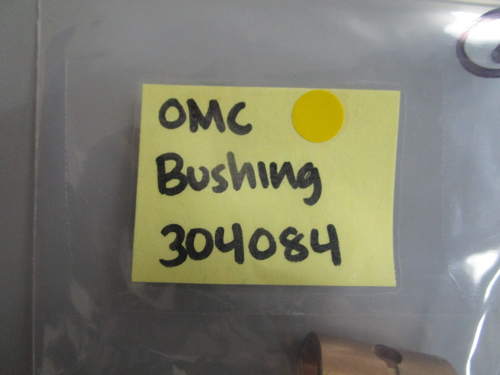*NEW OEM* 0810 OMC Johnson Evinrude Bushing 304084 0304084