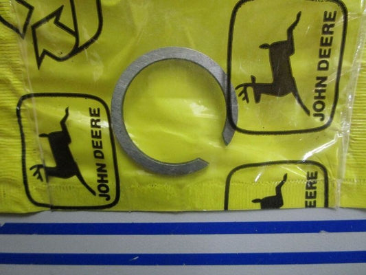 *NEW* 0770 John Deere Snap Ring R26220