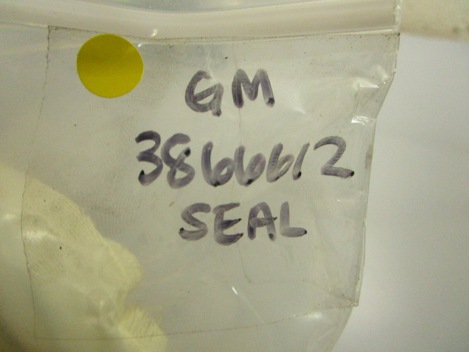 *NEW* (LOT OF 5) 0750 General Motors SEAL 3866612