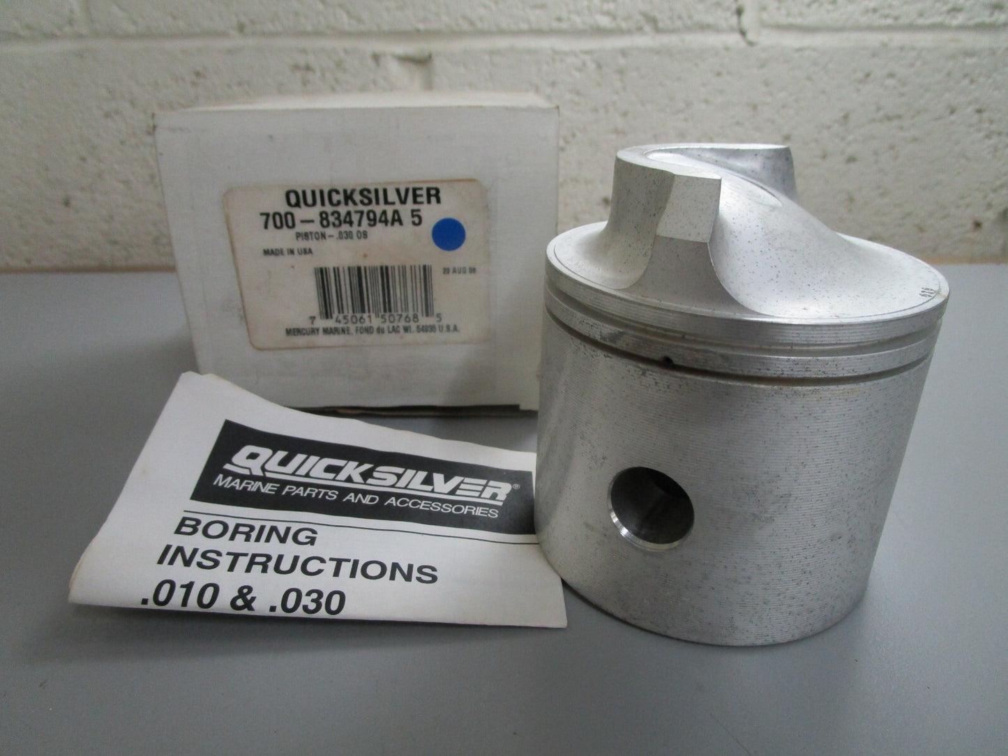 *NEW OEM* 0820 Mercury Quicksilver .030 OS Piston 700-834794A5