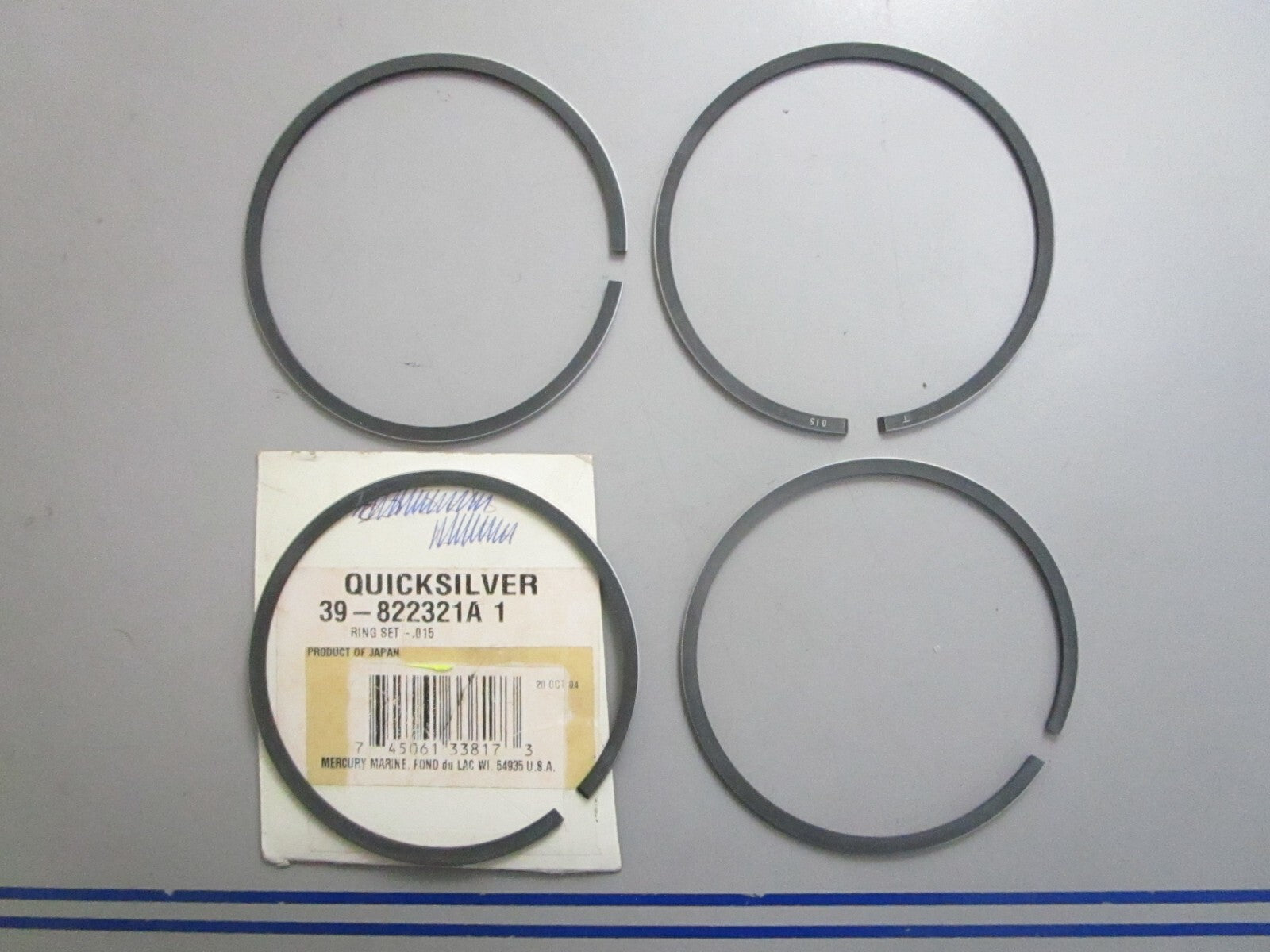 *NEW OEM* 0820 Mercury Quicksilver 4 Piston Ring Set 39-822321A1