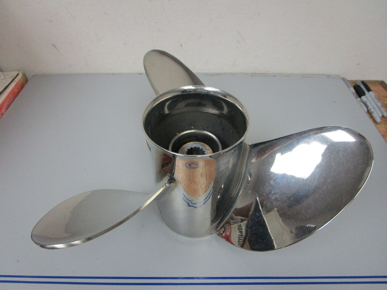 *NEW OEM* 0720 Yamaha RH 3 Blade Stainless Steel 14½ x 25 Propeller 66K-45972-B0