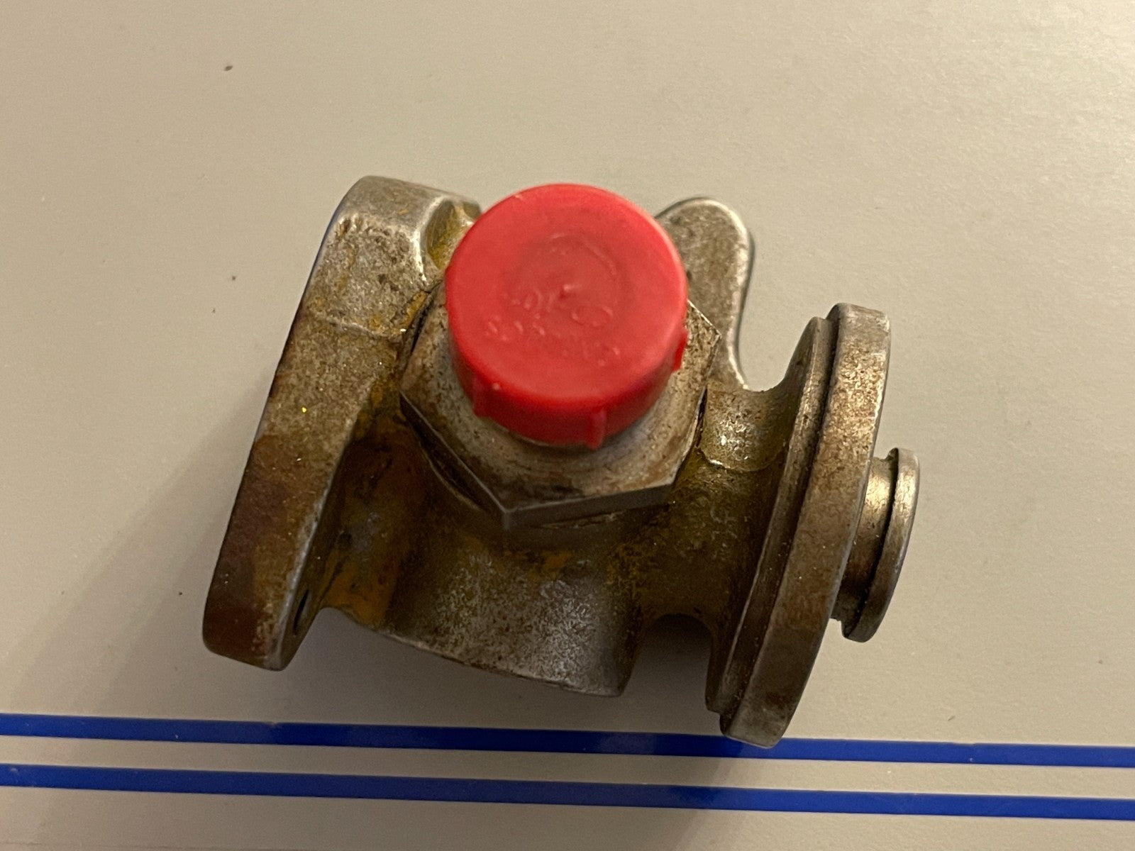 NEW OEM 9S-4916 CAT Caterpillar Valve 0720
