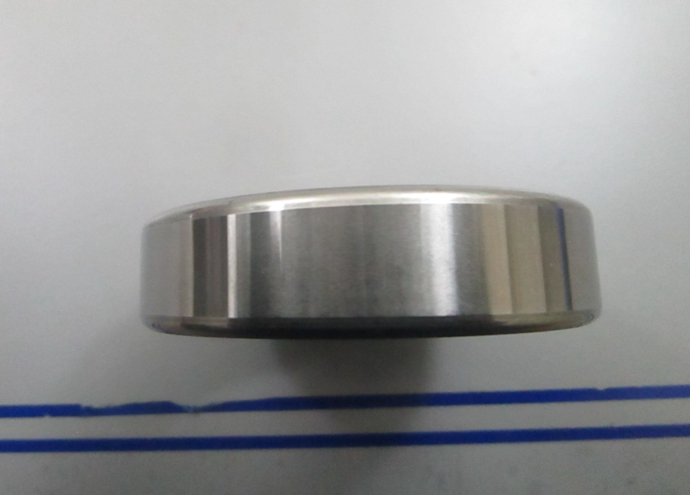 *NEW OEM* 0810 Mercury Force Ball Bearing 30-F284659-2