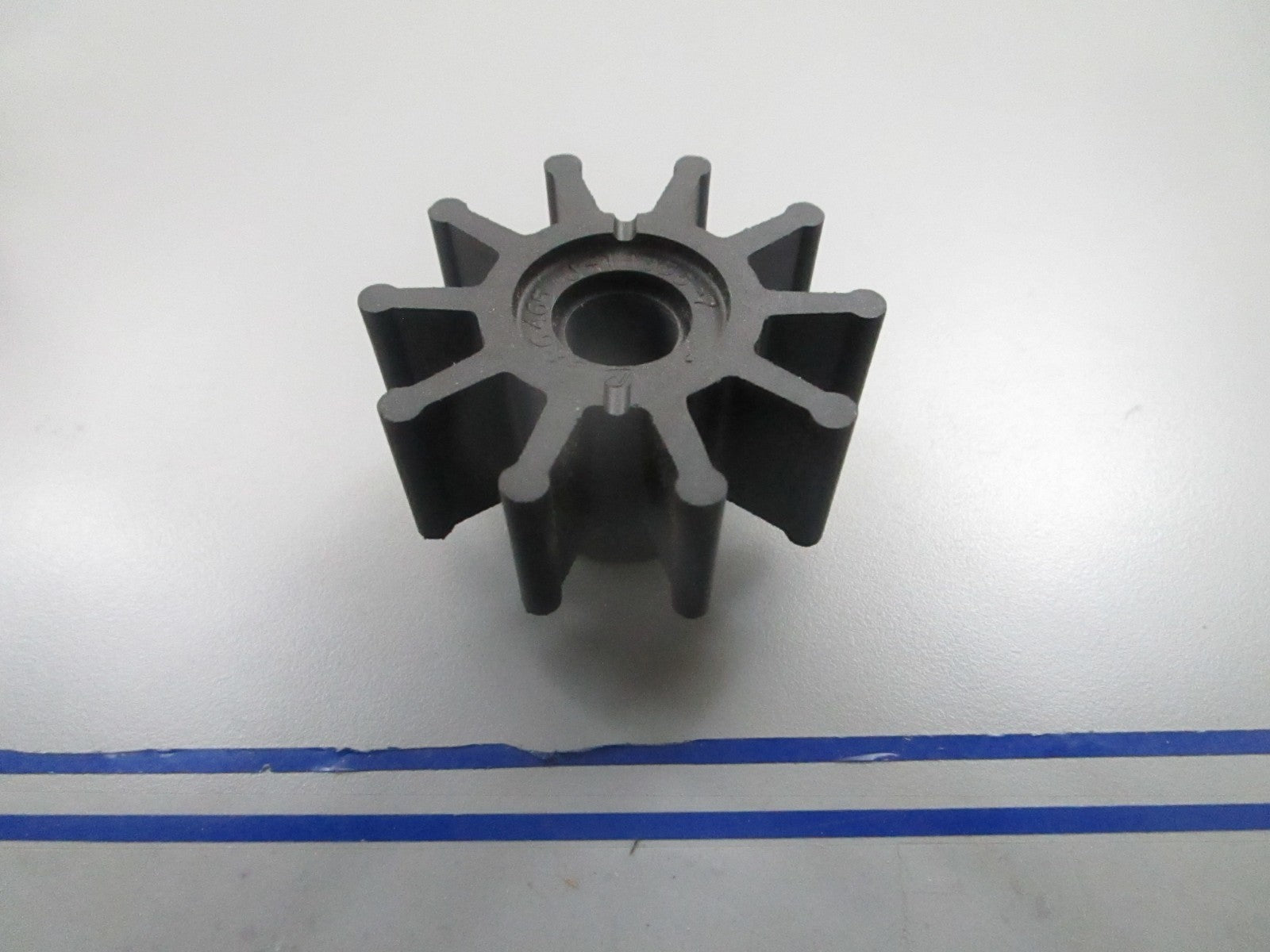 *NEW OEM* 0810 OMC Johnson Evinrude Impeller 986465 0986465