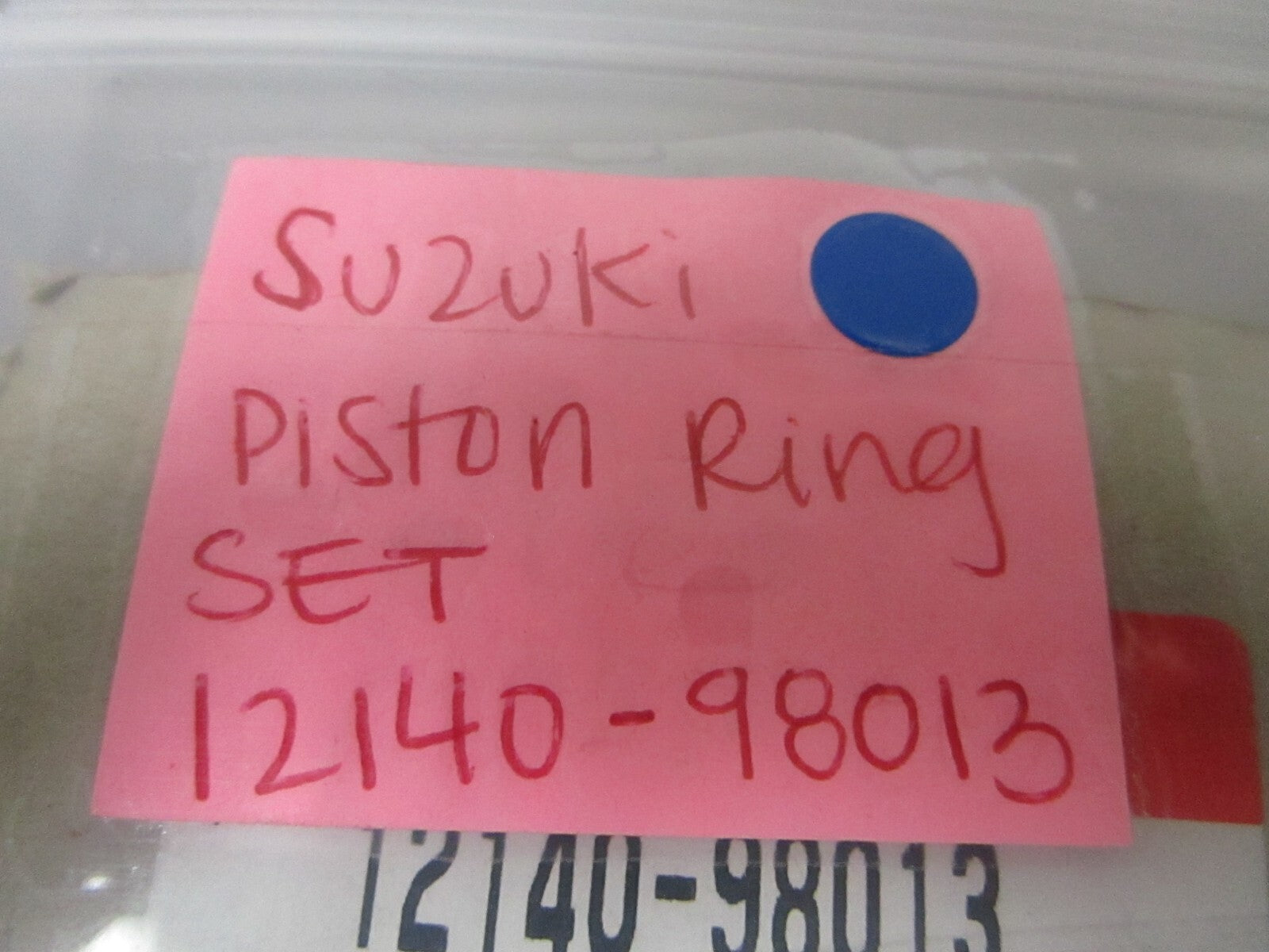 *NEW OEM* 0810 Suzuki Piston Ring Set 12140-98013