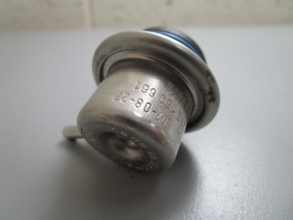 *NEW OEM* 0820 Volvo Penta Fuel Pressure Regulator 3858967