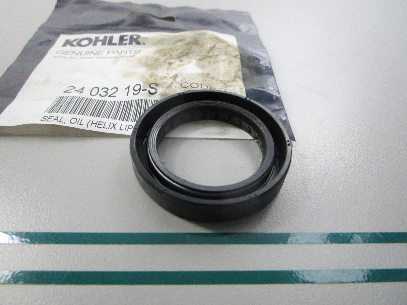 NEW OEM 24 032 19-S Kohler Oil Seal 0810