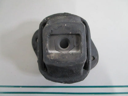 NEW OEM 6152230112 Mercedes-Benz Engine Mount 0820
