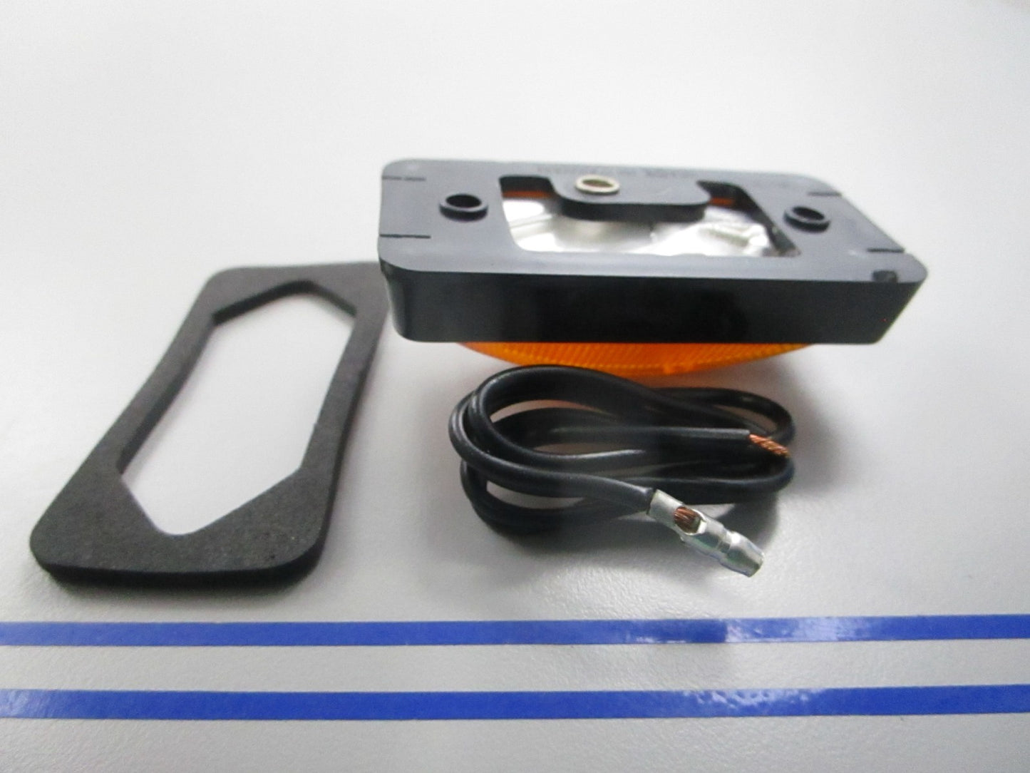 NEW 50-52621 Seachoice Marker Light 0810