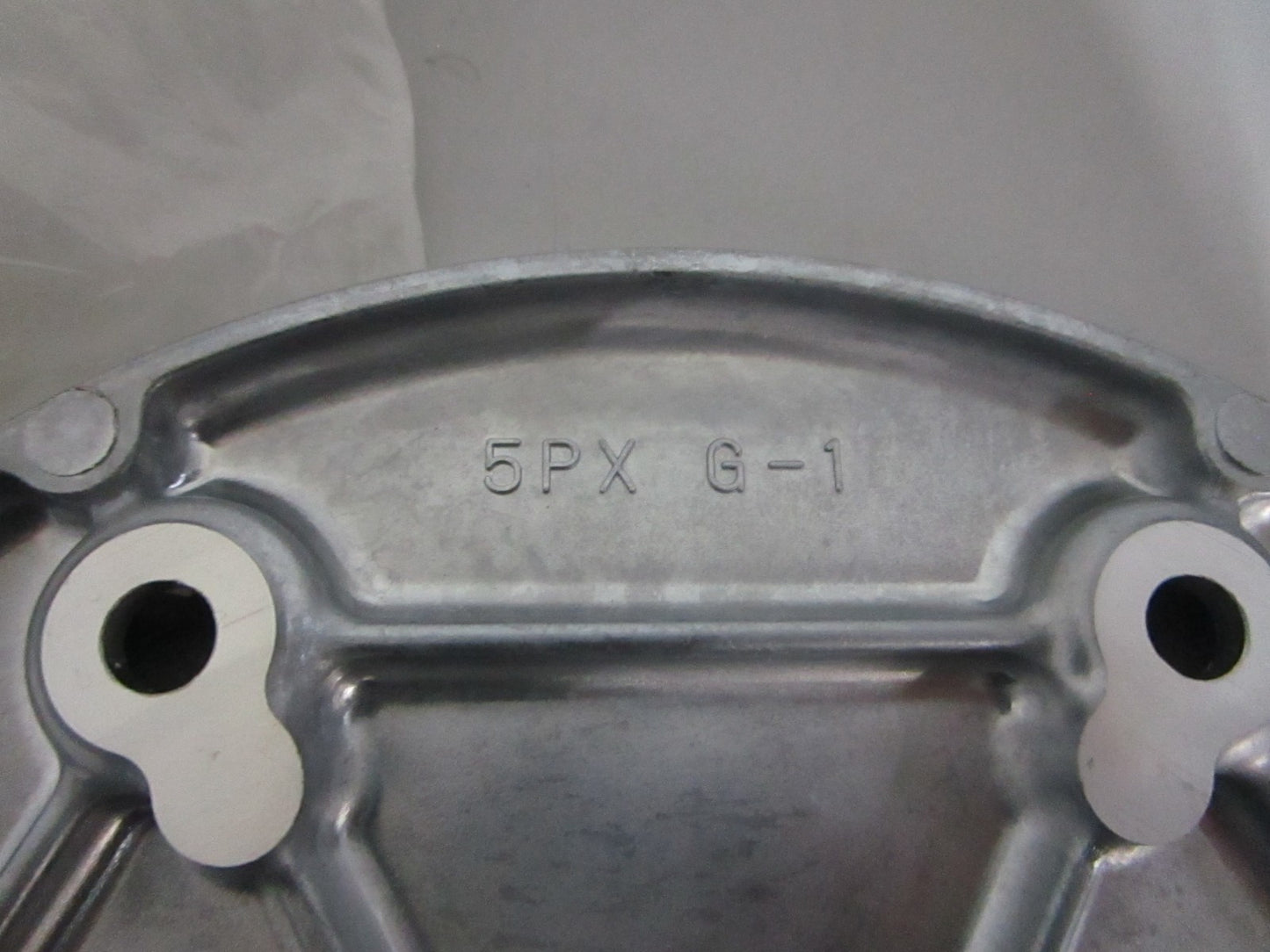 NEW OEM 5PX-15414-00-00 Yamaha Air Cleaner Cover 0820