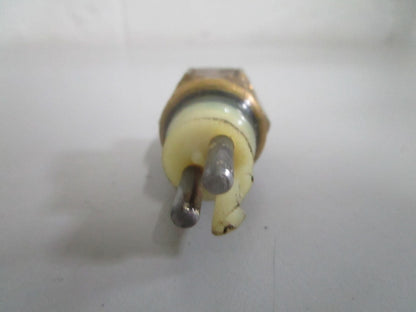 NEW OEM A0055457324 Mercedes-Benz Temperature Switch 0820