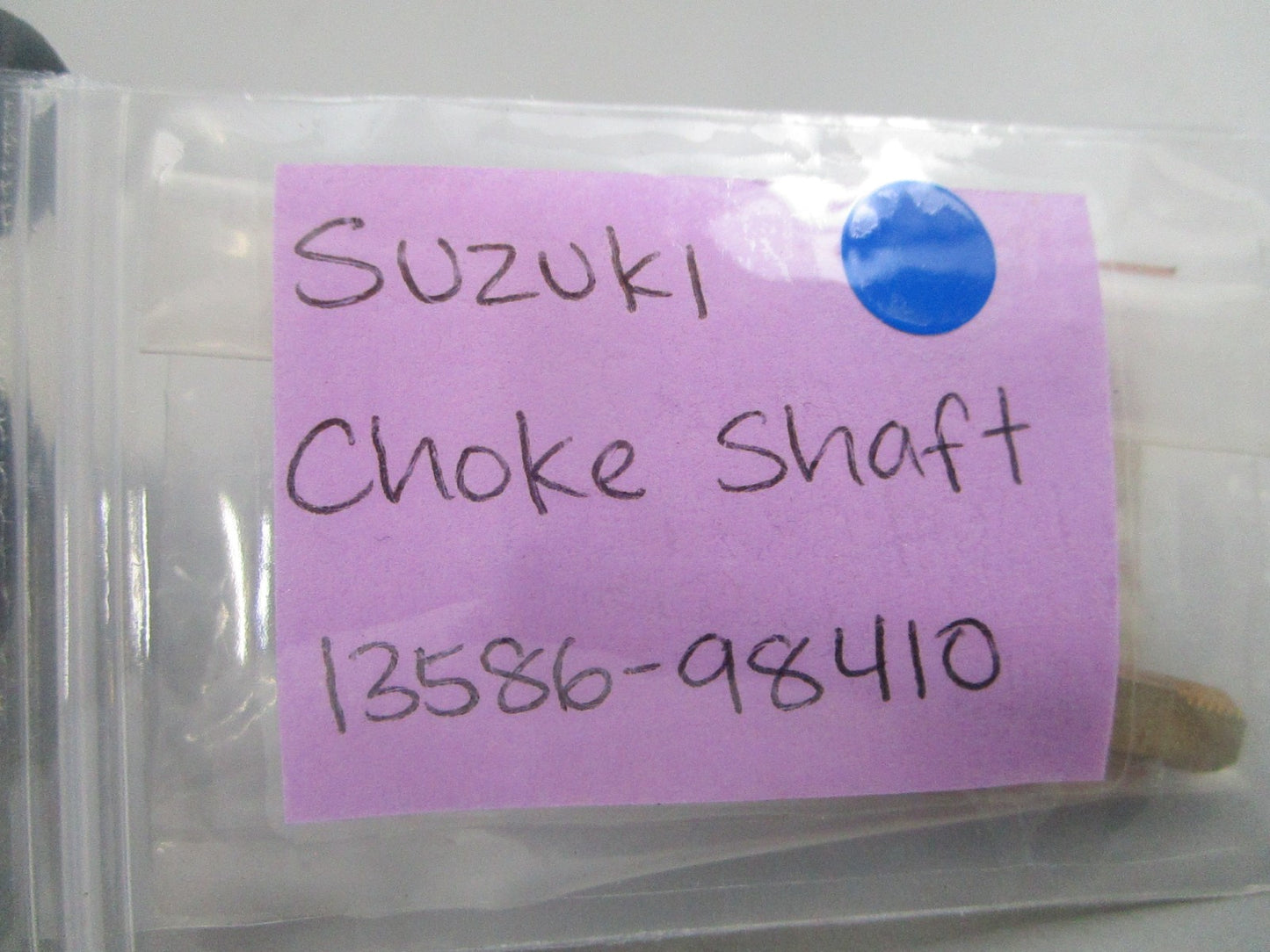 NEW OEM Suzuki 13586-98410 Choke Shaft 0810