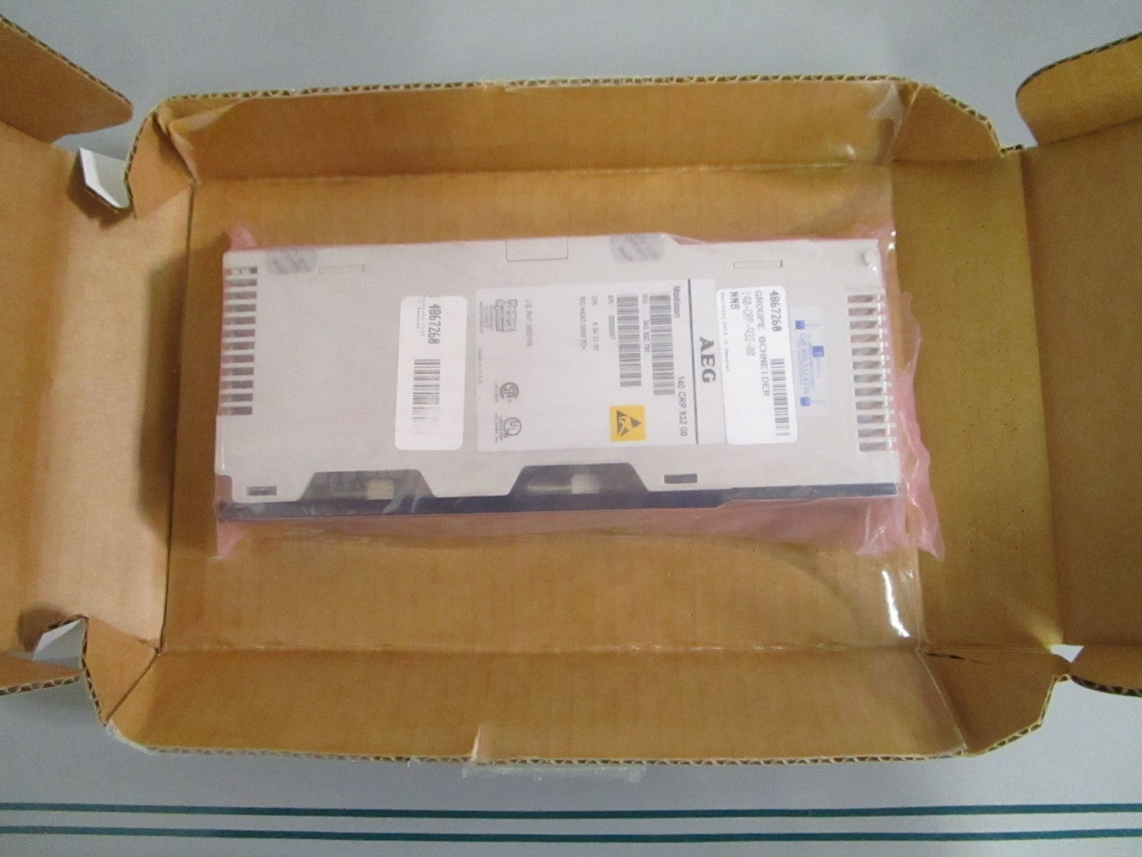 Schneider Modicon 140CRP93200 Quantum RIO Head-End Adaptor 2CH NEW OEM 0820