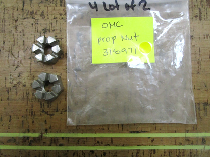 *NEW OEM* (LOT OF 2) 0750 OMC Johnson Evinrude PROP NUT 318971 0318971