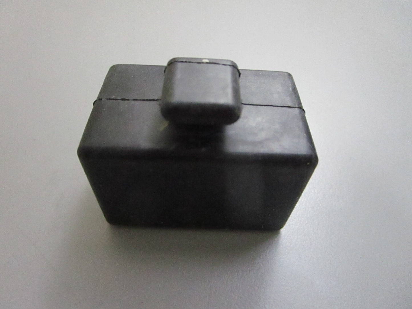 *NEW OEM* 0810 Mercury Quicksilver Mount 11538M