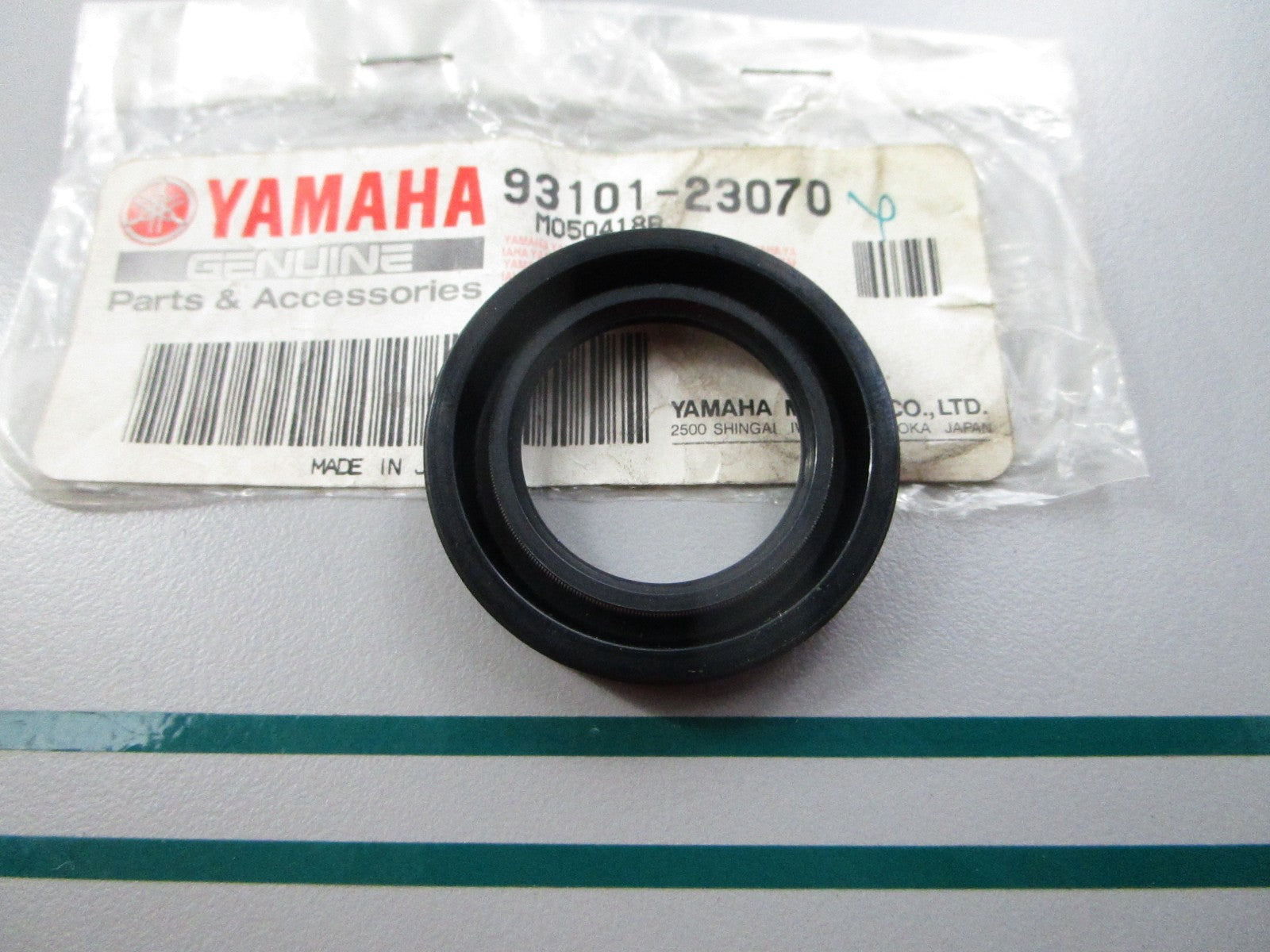 NEW OEM 93101-23070-00 Yamaha Oil Seal 0810