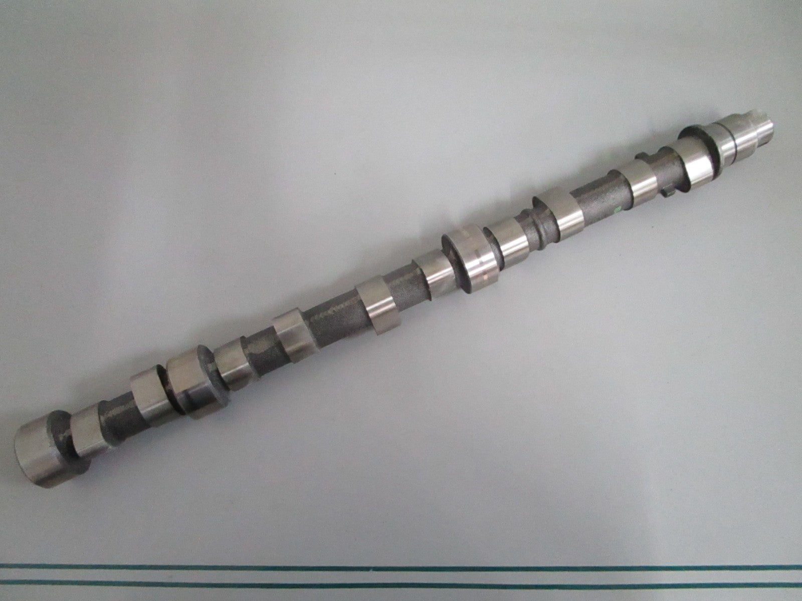 NEW OEM 6170510801 Mercedes-Benz Camshaft 0820