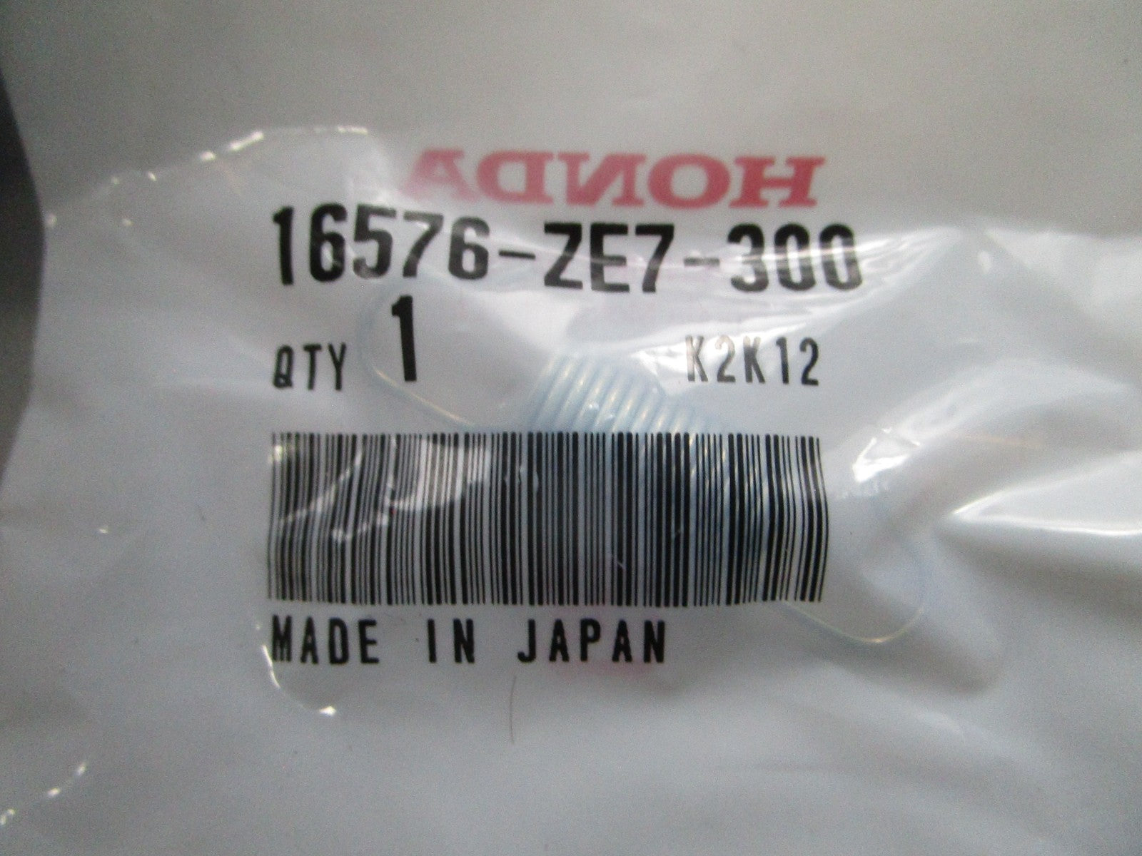 NEW OEM Honda 16576-ZE7-300 Spring 0810
