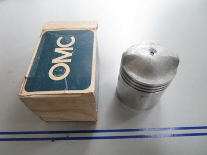 *NEW OEM* 0720 OMC Johnson Evinrude Piston Ay 378285 0378285