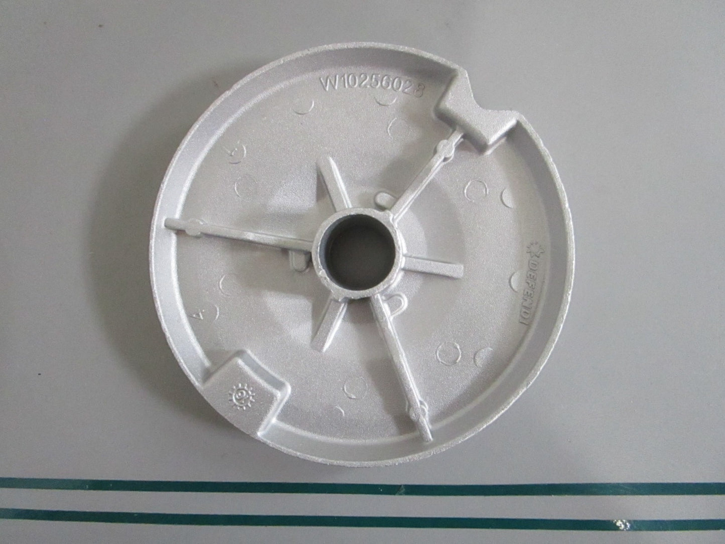 Whirlpool WPW10256028 Gas Range Cooktop Surface Burner Head NEW OEM 0820