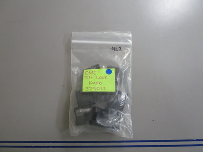 *NEW OEM* (LOT OF 2) 0810 OMC Johnson Evinrude Tilt Lock Knob 329012 0329012