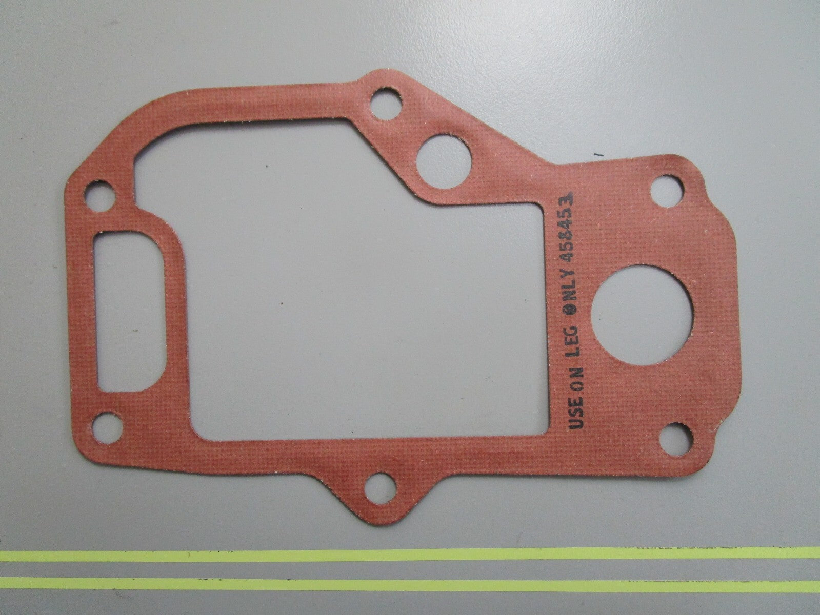 *NEW OEM* 0810 Mercury Force Gasket 27-458453