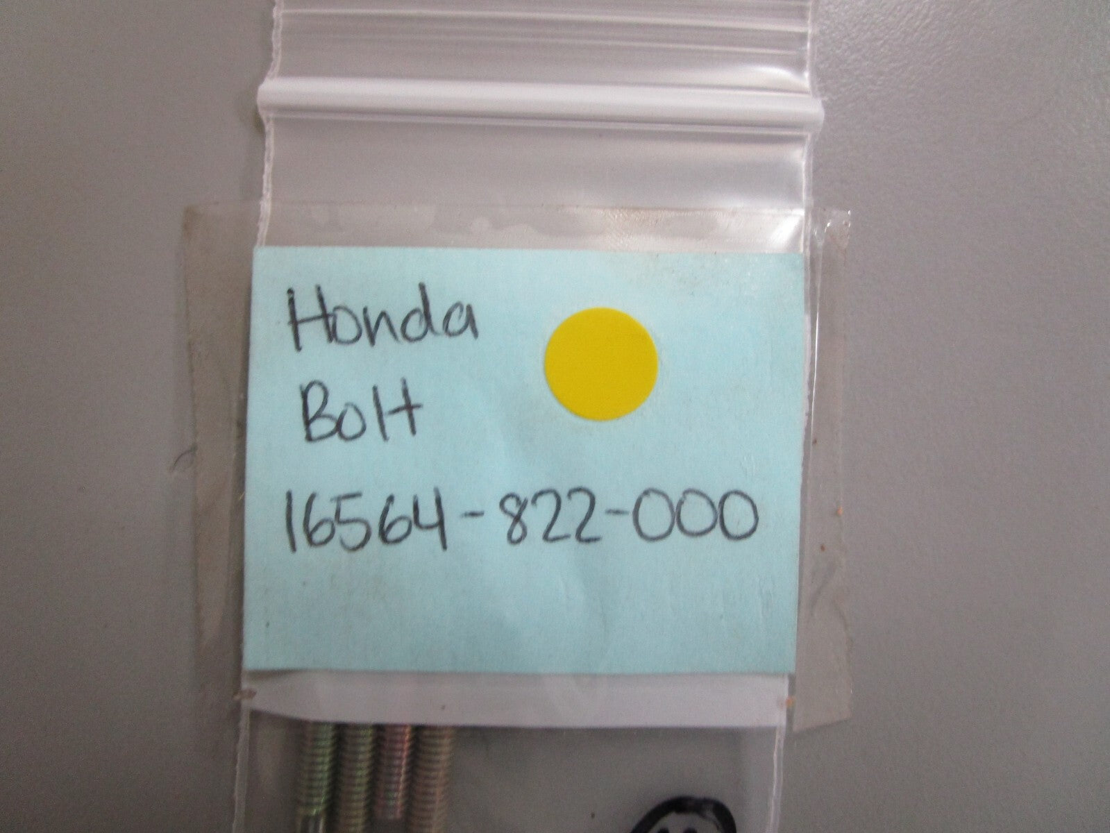 *NEW OEM* 0810 Honda Bolt 16564-822-000