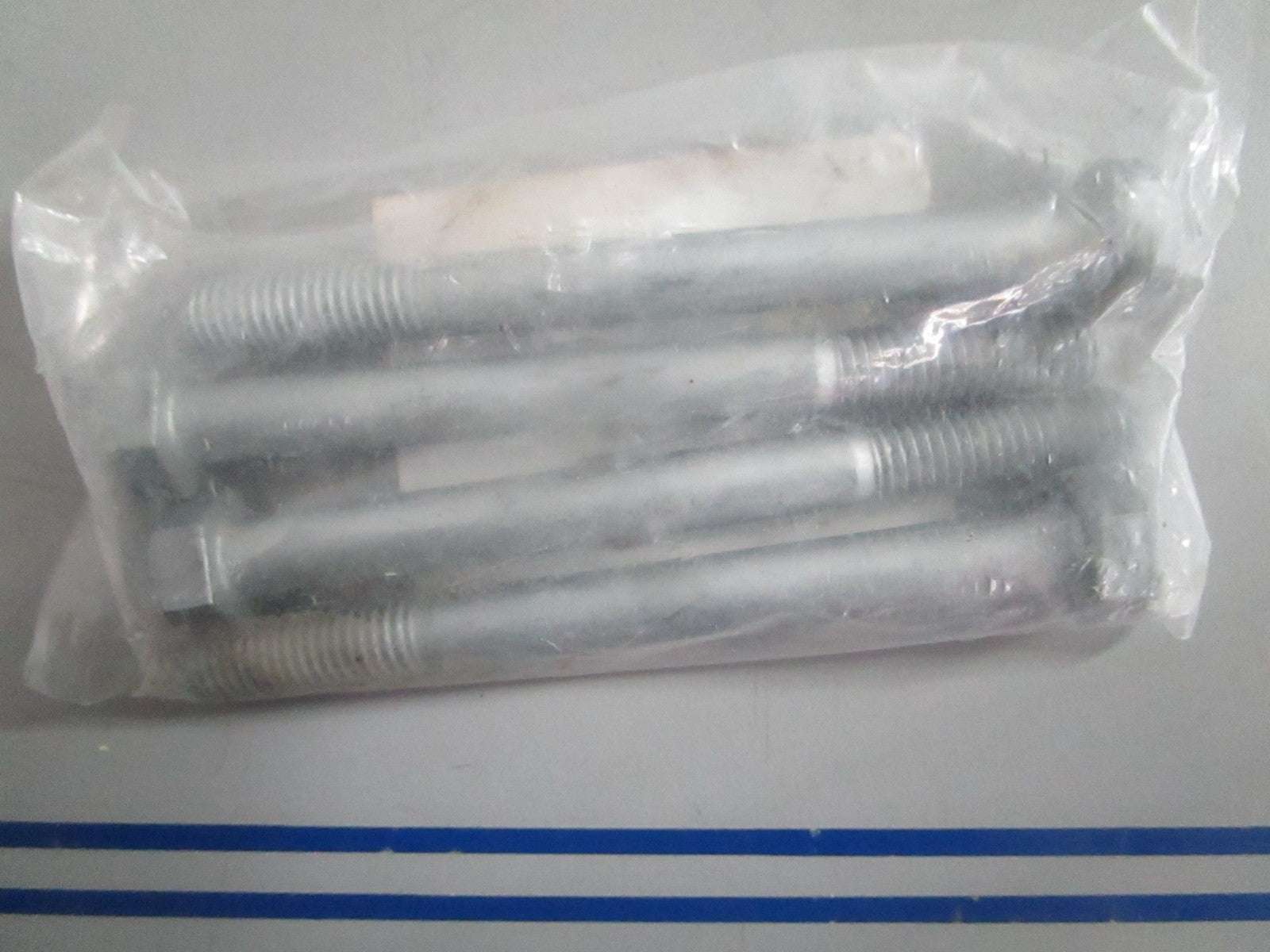 NEW OEM (LOT OF 4) 916113-0885 Tohatsu Bolt 0820