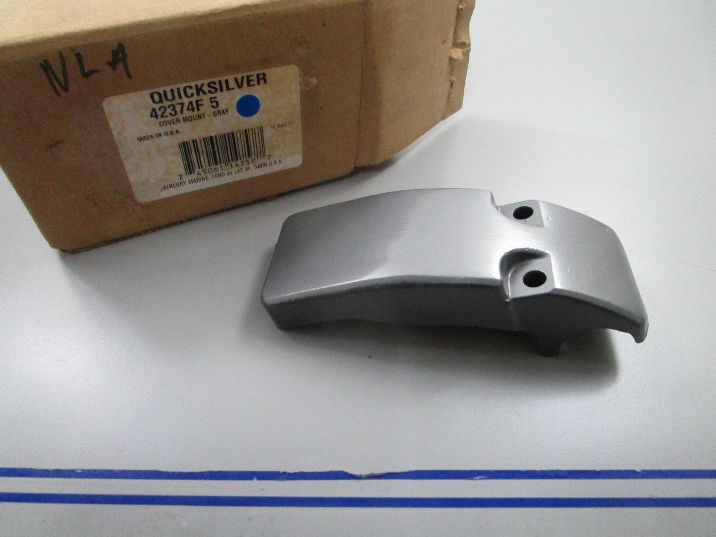 *NEW OEM* 0810 Mercury Quicksilver Gray Cover Mount 42374F 5