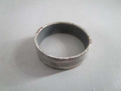 NEW OEM 909501 0909501 OMC Johnson Evinrude Bushing 0820
