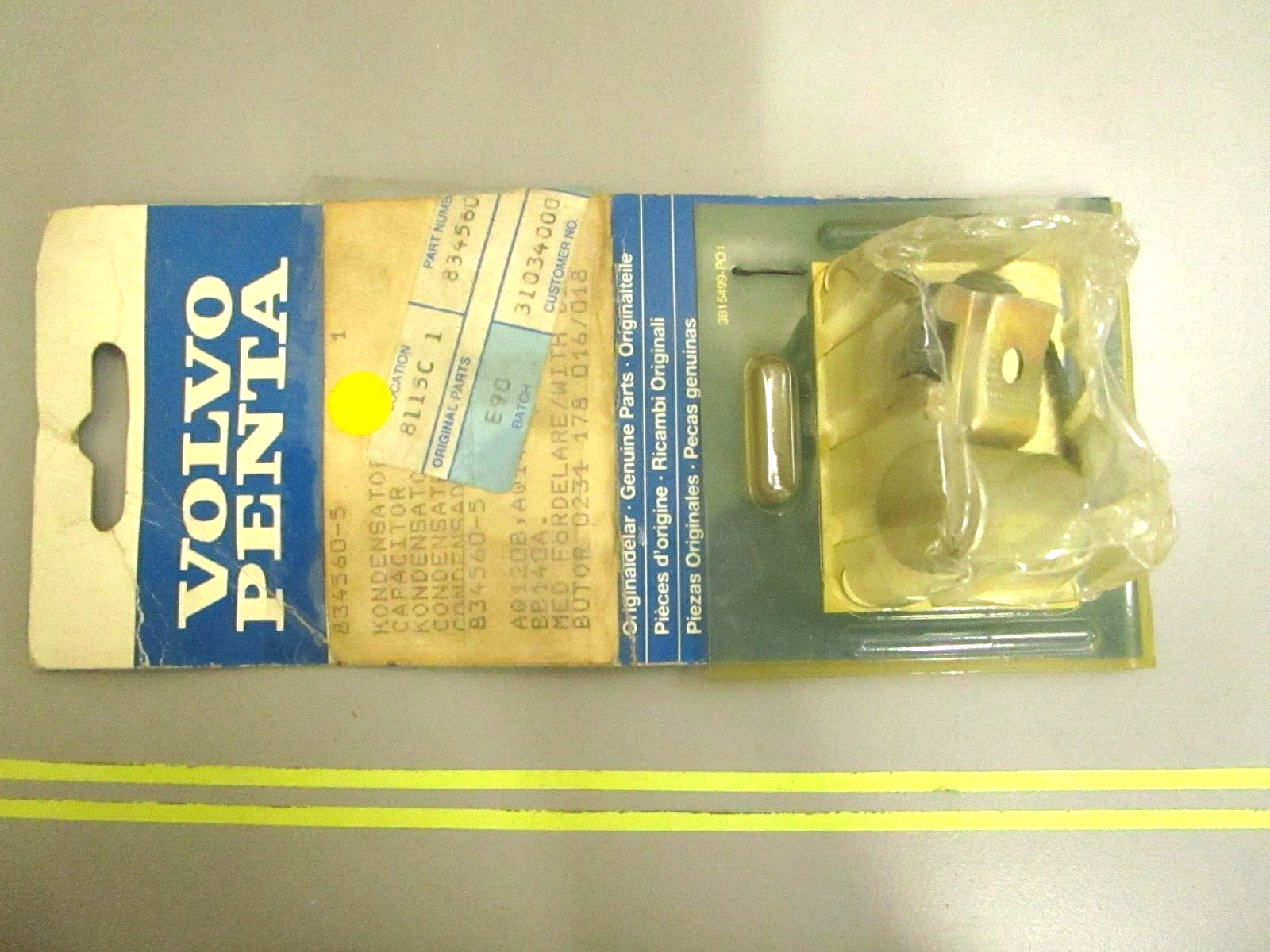 *NEW OEM* 0750 Volvo Penta CAPACITOR 834560