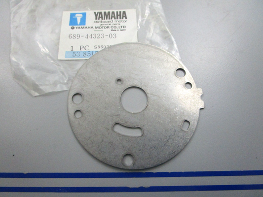 NEW OEM 689-44323-03-00 Yamaha Outer Plate 0810