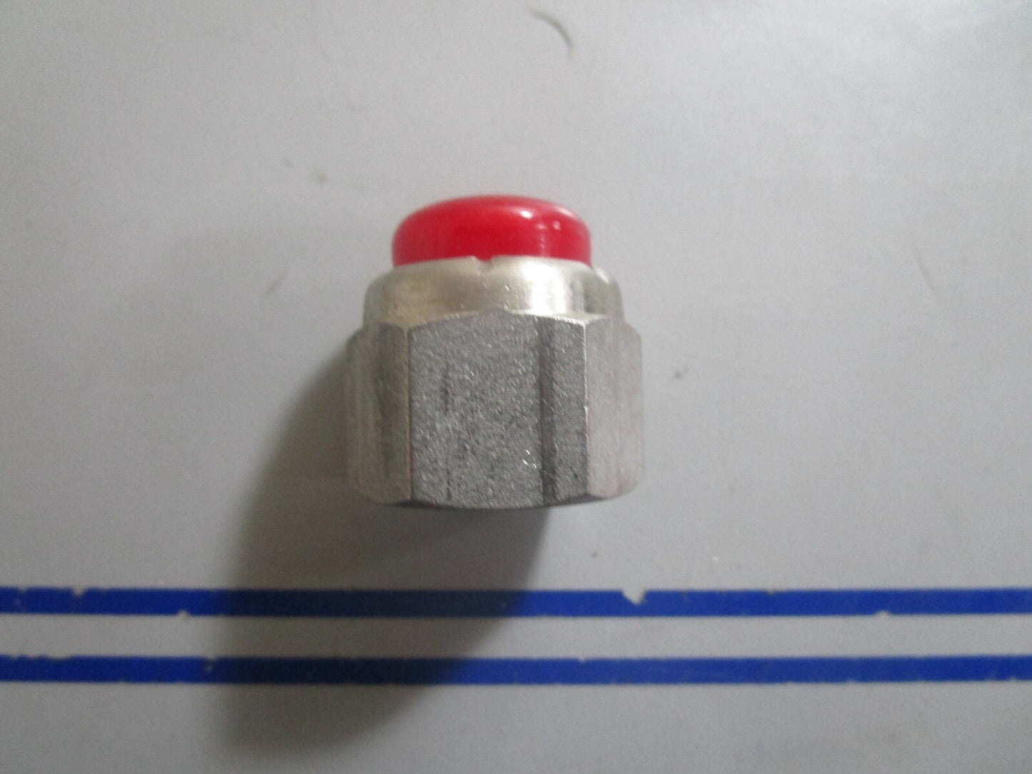 *NEW OEM* 0810 Mercury Quicksilver Propeller Nut 11-69578