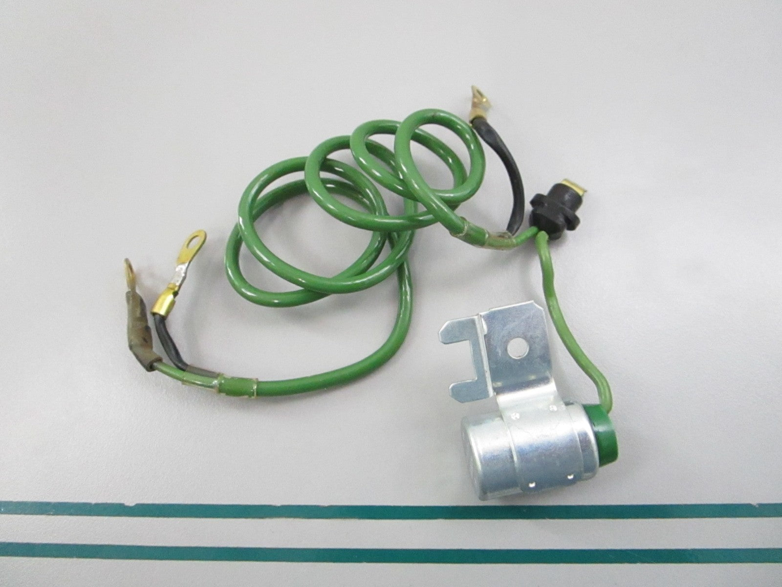 NEW OEM 1237330178 Bosch Condenser 0810