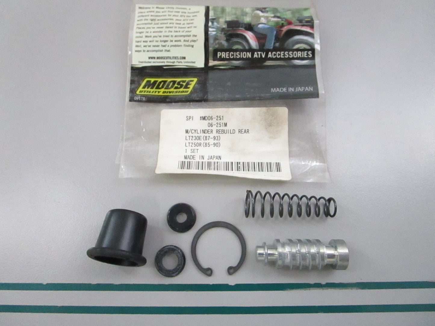 NEW OEM MD06-251 Moose Master Cylinder Rebuild Kit 0810