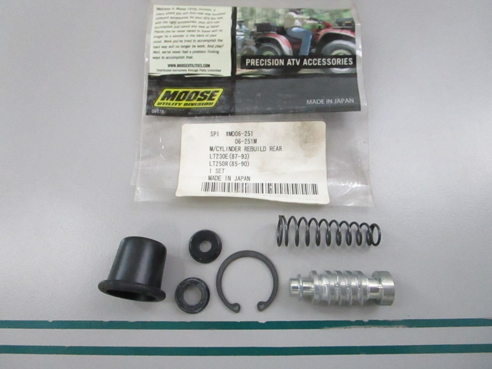 NEW OEM MD06-251 Moose Master Cylinder Rebuild Kit 0810
